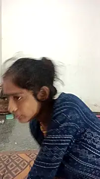 Guriya0076 online show from October 3, 2025, 4:08 pm