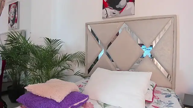 abby jones2 online show from March 28, 2026, 3:18 am