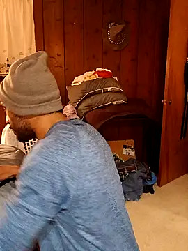 BEBE5757 online show from November 8, 2025, 9:57 am