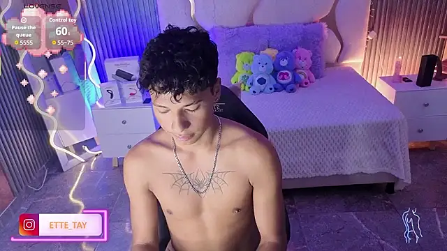 Snapshot of Ette_tay chatting on February 3, 2026, 6:40 am Ette tay online show from February 3, 2026, 6:40 am