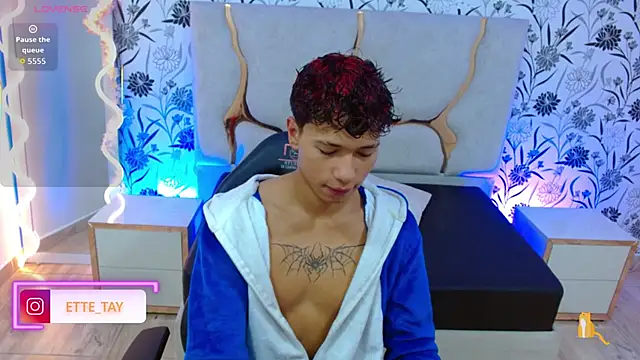 Snapshot of Ette_tay chatting on September 23, 2025, 3:35 am Ette tay online show from September 23, 2025, 3:35 am