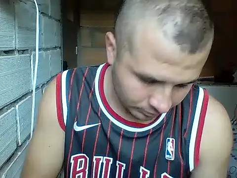 Snapshot of santiii___12 chatting on November 30, 2025, 10:10 pm santiii 12 online show from November 30, 2025, 10:10 pm