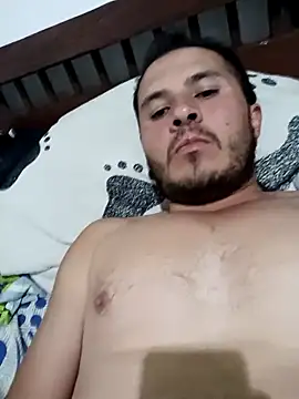 Snapshot of santiii___12 chatting on November 22, 2025, 12:54 am santiii 12 online show from November 22, 2025, 12:54 am