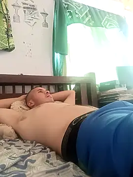 Snapshot of santiii___12 chatting on November 28, 2025, 5:57 pm santiii 12 online show from November 28, 2025, 5:57 pm