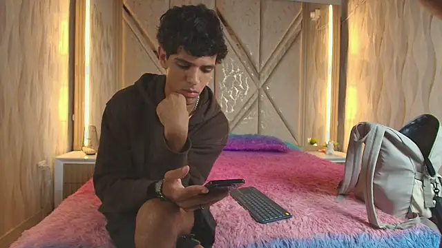 Hotcouple 222 online show from March 3, 2026, 7:26 am