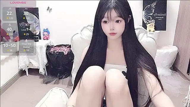 Snapshot of -EEBABY chatting on May 17, 2026, 7:47 pm -EEBABY online show from May 17, 2026, 7:47 pm