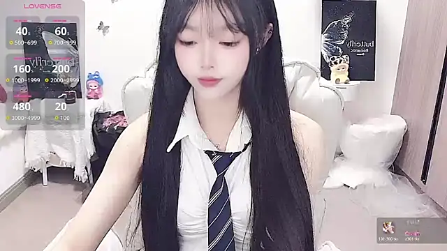 Snapshot of -EEBABY chatting on May 6, 2026, 8:02 pm -EEBABY online show from May 6, 2026, 8:02 pm