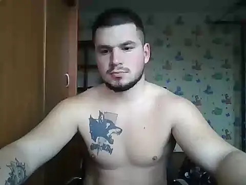 chiraq1945 online show from November 17, 2025, 6:28 am