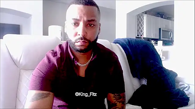 Snapshot of KING_FITZ chatting on April 28, 2026, 5:17 pm KING FITZ online show from April 28, 2026, 5:17 pm