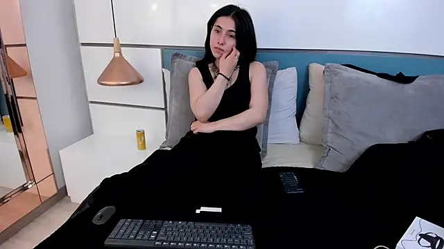 Snapshot of Ashkoreh chatting on April 29, 2026, 6:58 pm Ashkoreh online show from April 29, 2026, 6:58 pm