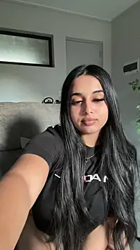 LilMisIndianx online show from March 25, 2026, 2:49 pm
