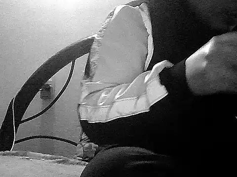 jorgexsuil2hh online show from February 1, 2026, 6:22 am