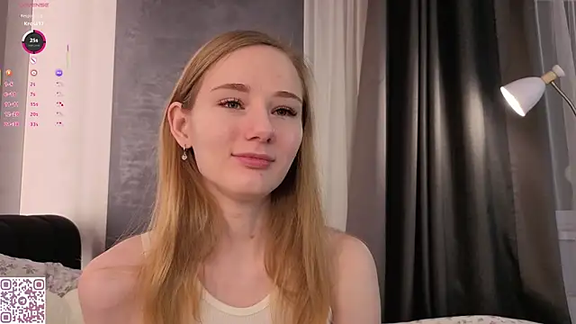 ElvinaRose online show from December 18, 2025, 2:16 am