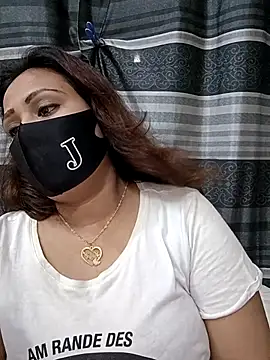 Mow 955 online show from November 5, 2025, 6:33 pm