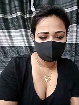 Mow 955 online show from November 4, 2025, 6:44 pm