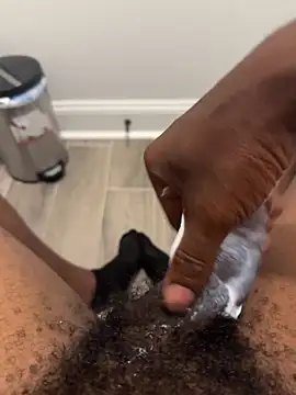 Snapshot of BigDick1600 chatting on March 25, 2026, 10:19 pm BigDick1600 online show from March 25, 2026, 10:19 pm