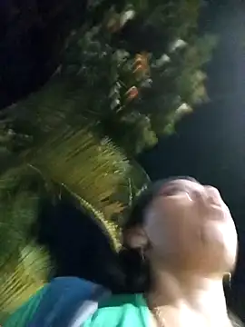 SharonDustLove online show from October 22, 2025, 2:11 am