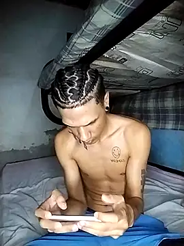 Gabriel Stone online show from October 28, 2025, 4:24 am