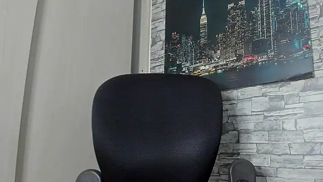 Snapshot of Themasterhades_777 chatting on October 27, 2025, 11:38 pm Themasterhades 777 online show from October 27, 2025, 11:38 pm