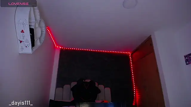 dayis sweet online show from December 15, 2025, 1:00 am