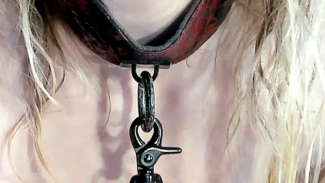 Naughty  Slave online show from April 3, 2026, 10:22 am