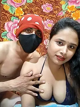 Seducing couple online show from March 7, 2026, 4:34 pm