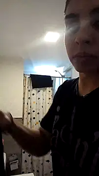 VioletaZein online show from October 10, 2025, 6:20 pm