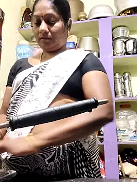 papukurty online show from February 5, 2026, 1:45 am