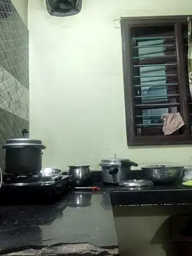 papukurty online show from March 28, 2026, 1:23 pm