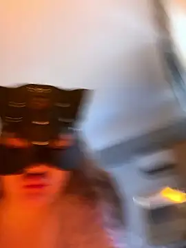 aydabella7777 online show from November 7, 2025, 11:48 am