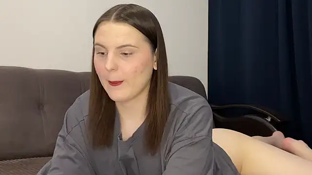 vertul1ana online show from December 21, 2025, 5:47 pm