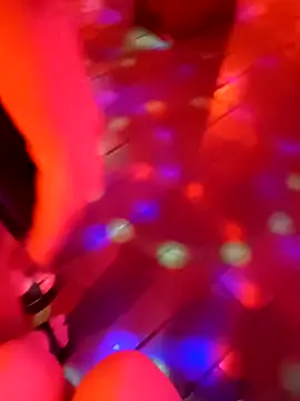 Dulcedeanis online show from February 3, 2026, 3:37 am