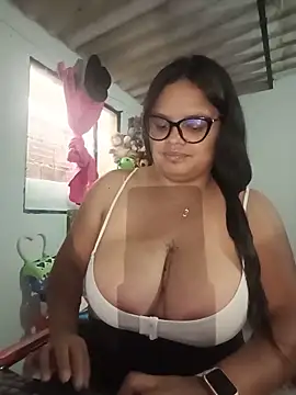luluboobs9 online show from June 10, 2026, 8:21 pm