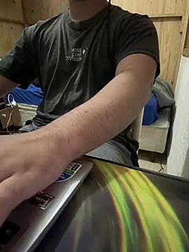 Snapshot of Brinquedo-da-zoe chatting on February 26, 2026, 5:18 am Brinquedo-da-zoe online show from February 26, 2026, 5:18 am