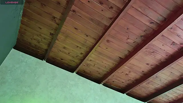 Taurito    online show from November 5, 2025, 6:05 am