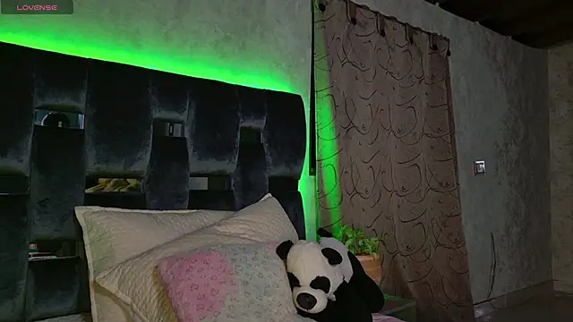 Taurito    online show from October 8, 2025, 5:20 am