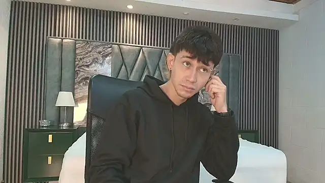 Michael blue online show from January 7, 2026, 11:59 am