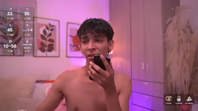 Sebas cat online show from December 18, 2025, 1:44 am