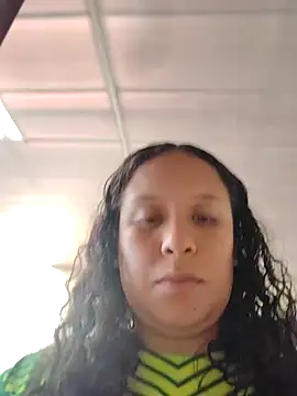 You-sexy-starr online show from November 15, 2025, 3:49 pm