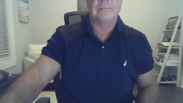 cyclone1212 online show from April 16, 2026, 9:10 am