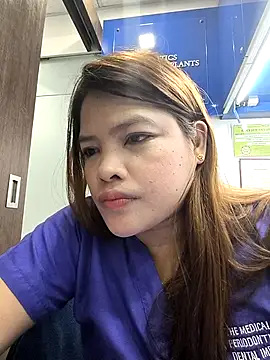 Snapshot of Sweetheart_Claire chatting on February 13, 2026, 4:34 am Sweetheart Claire online show from February 13, 2026, 4:34 am