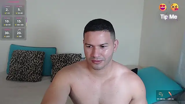 Snapshot of Tim_mz01 chatting on February 10, 2026, 3:00 pm Tim mz01 online show from February 10, 2026, 3:00 pm