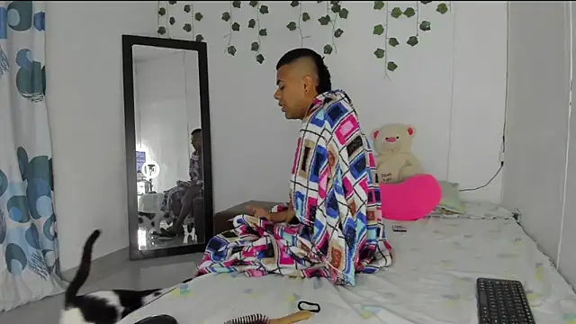 PureFire20 online show from September 13, 2025, 10:26 am