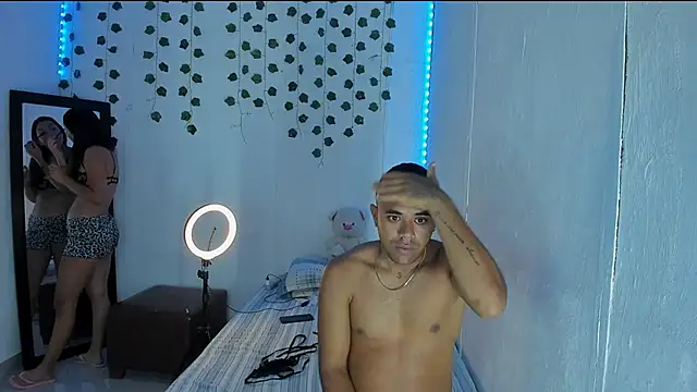 PureFire20 online show from November 12, 2025, 10:52 am