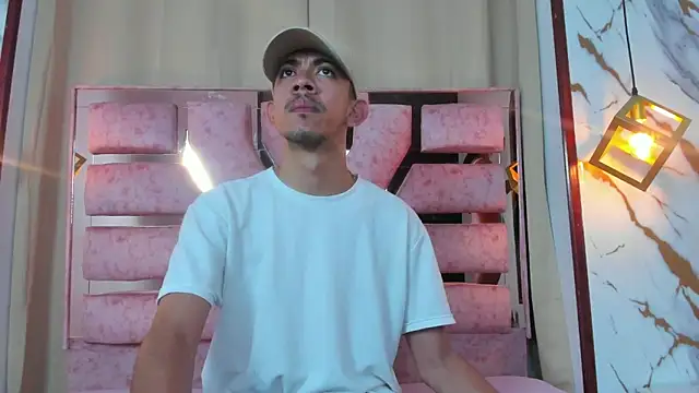 kameron and Nick online show from November 22, 2025, 7:46 pm