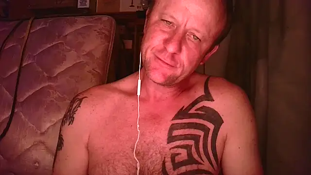 Snapshot of Yournaughty chatting on May 18, 2026, 5:02 am Yournaughty online show from May 18, 2026, 5:02 am