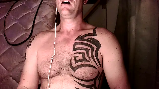 Snapshot of Yournaughty chatting on June 2, 2026, 5:29 am Yournaughty online show from June 2, 2026, 5:29 am