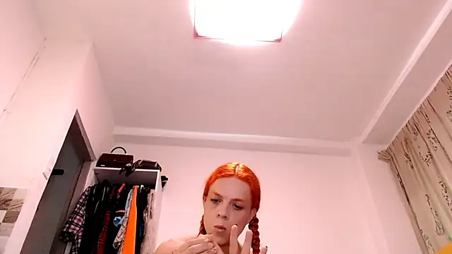 Snapshot of saara_johnson496 chatting on July 17, 2026, 3:37 am saara johnson496 online show from July 17, 2026, 3:37 am