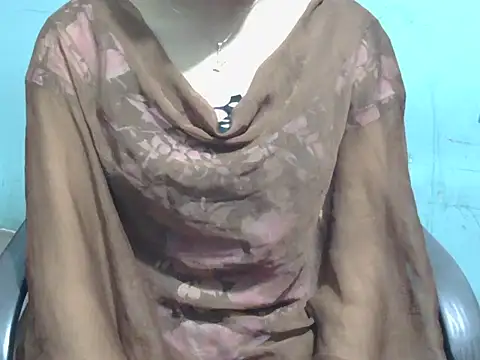 Snapshot of lovely_soniya chatting on September 22, 2025, 5:46 am lovely soniya online show from September 22, 2025, 5:46 am