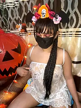 Snapshot of Ariana__Marie chatting on October 27, 2025, 9:38 pm Ariana Marie online show from October 27, 2025, 9:38 pm